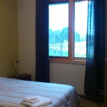 single bed retreat room facilities
